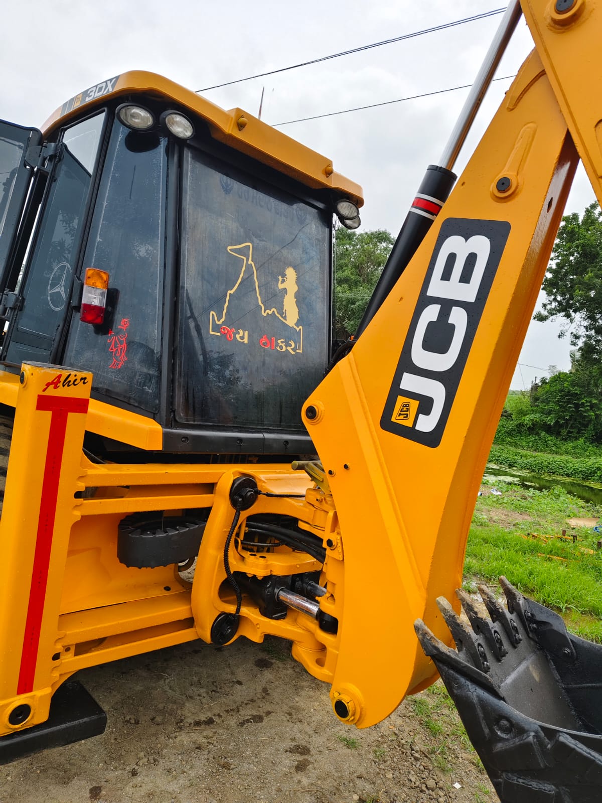 JCB