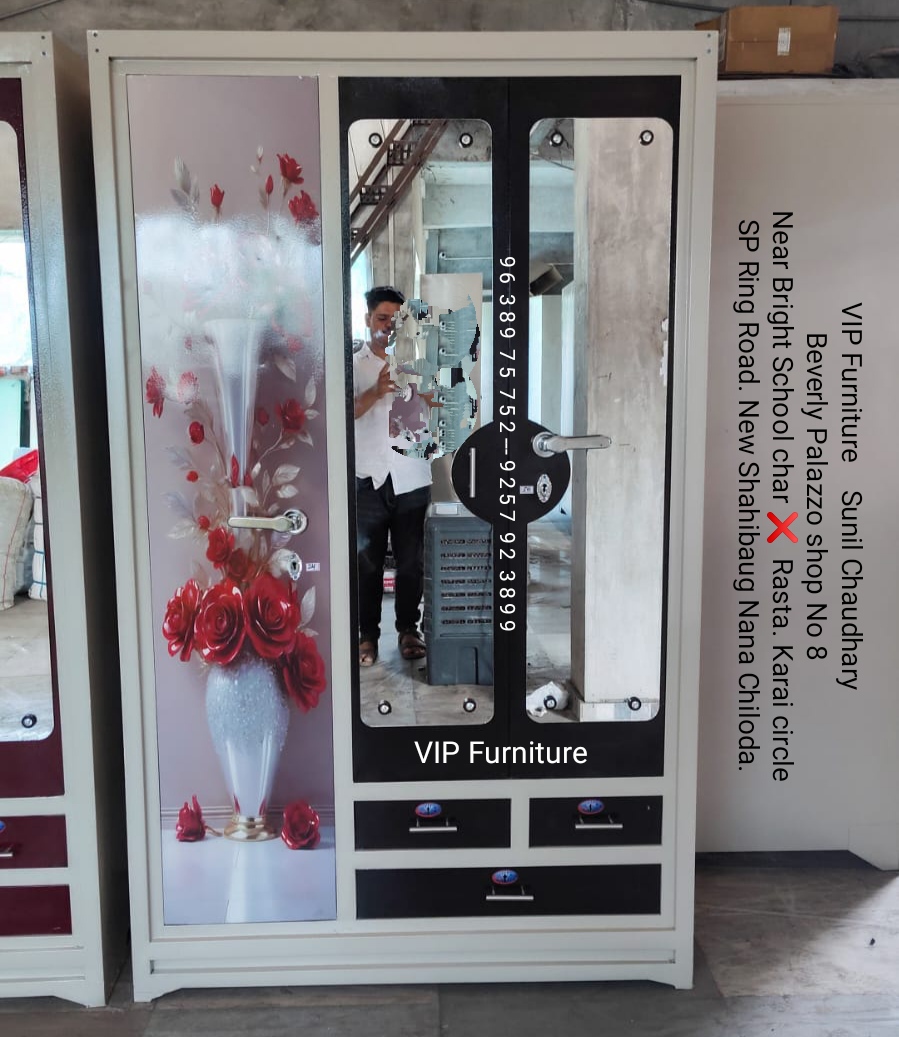 3 door Tijori. Steel Almirah. Pg cupboard. Furniture. Kabat. Cabinet